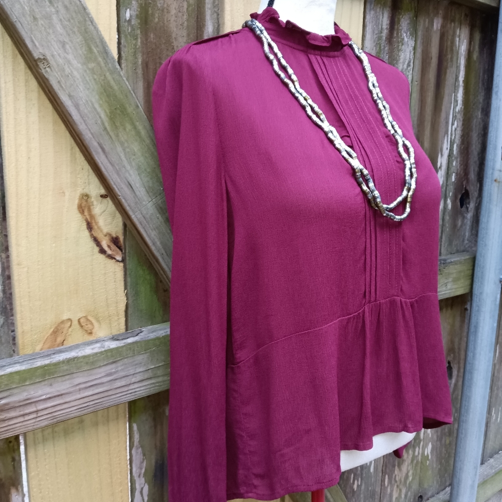 3/$40 Anthropologie, La Redoute French🇫🇷 "See you Soon" in Wine 🍷